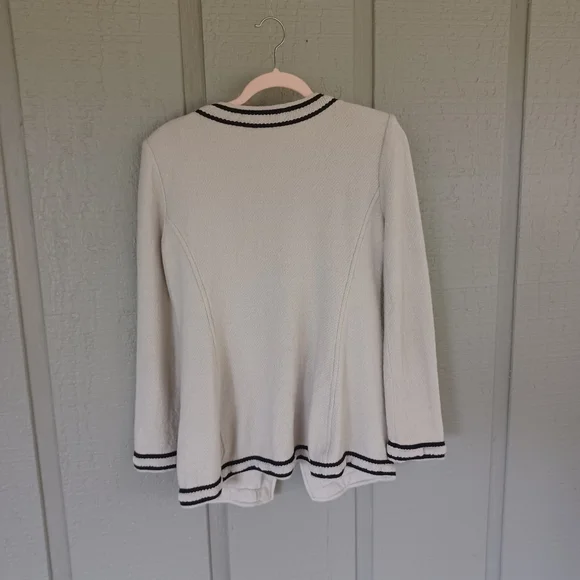 St John Wool Blend Jacket Size 8 Women Quiet Luxury Long Sleeve Knit Pockets - Picture 4 of 16